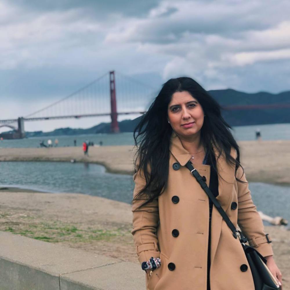 Meet your Posher, Fatima